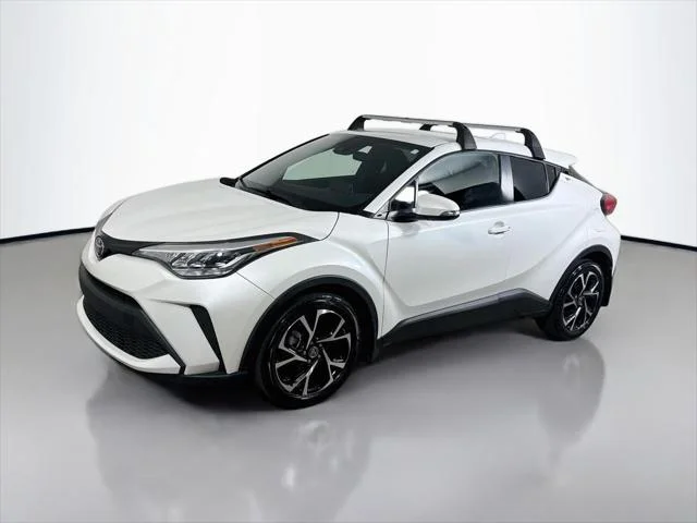 Certified Used 2022 WIND CHILL PEARL Toyota  image 3