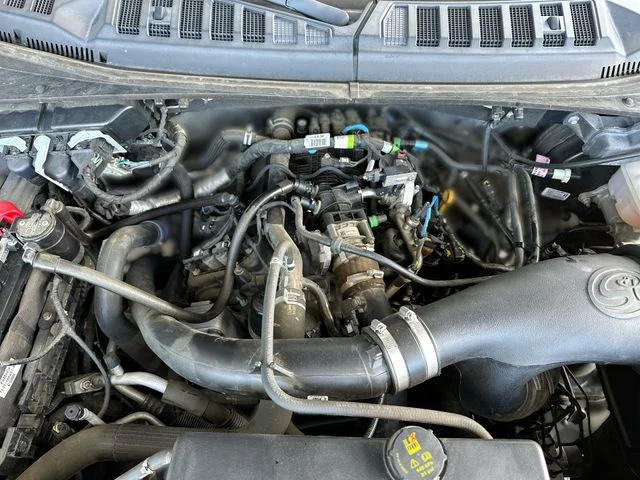 Used 2019 Blue Ford XL image 27