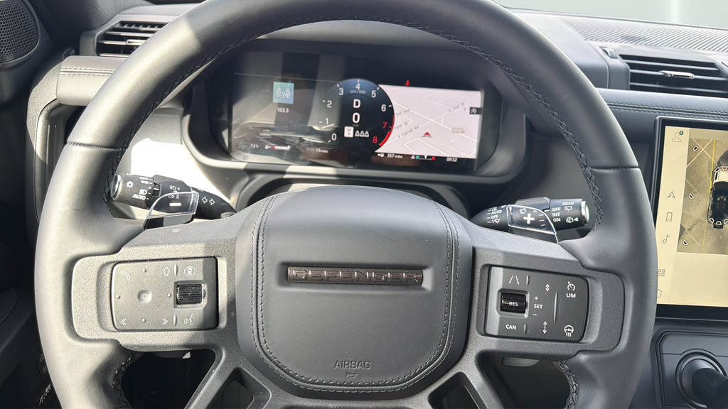 New 2026 Sargasso Blue Land Rover OCTA image 25