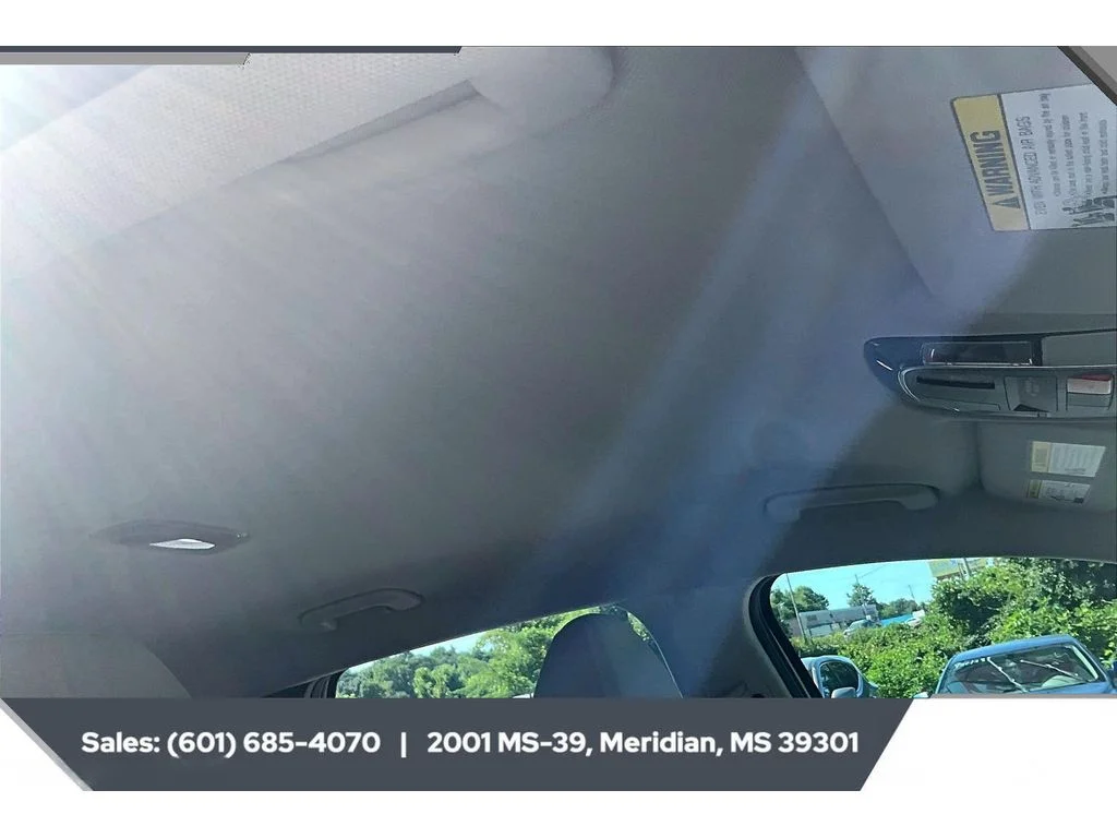Used 2026 Serenity White Pearl Hyundai SE image 16