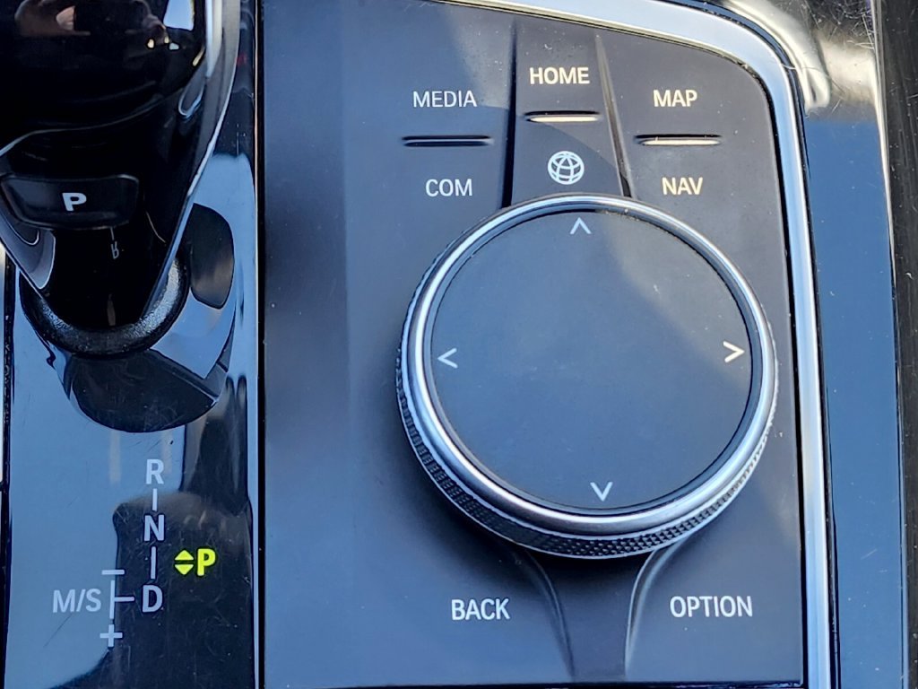 Used 2023 Gray BMW xDrive30i image 23