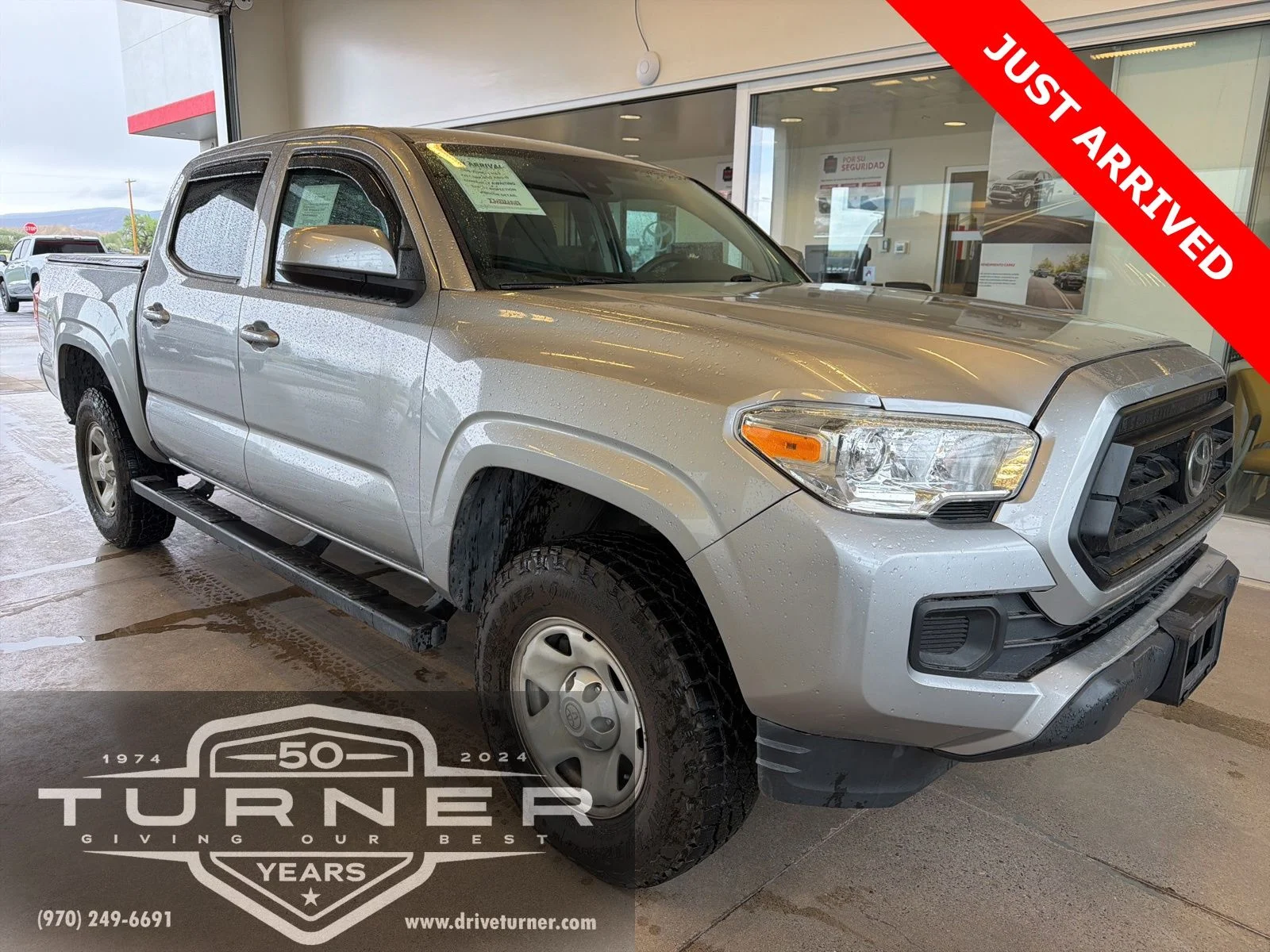 2021 Toyota Tacoma SR Double Cab 4WD V6 Auto Short Bed's photo