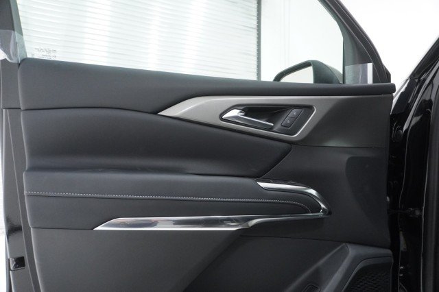 New 2026 Mosaic Black Metallic Chevrolet LT image 14