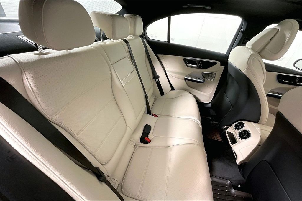 2026 Mercedes-Benz C-Class Sedan C 300 - Photo 19
