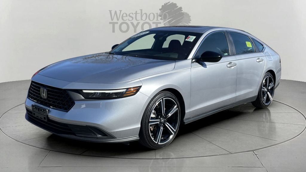 Used 2023 Silver Honda Sport image 3