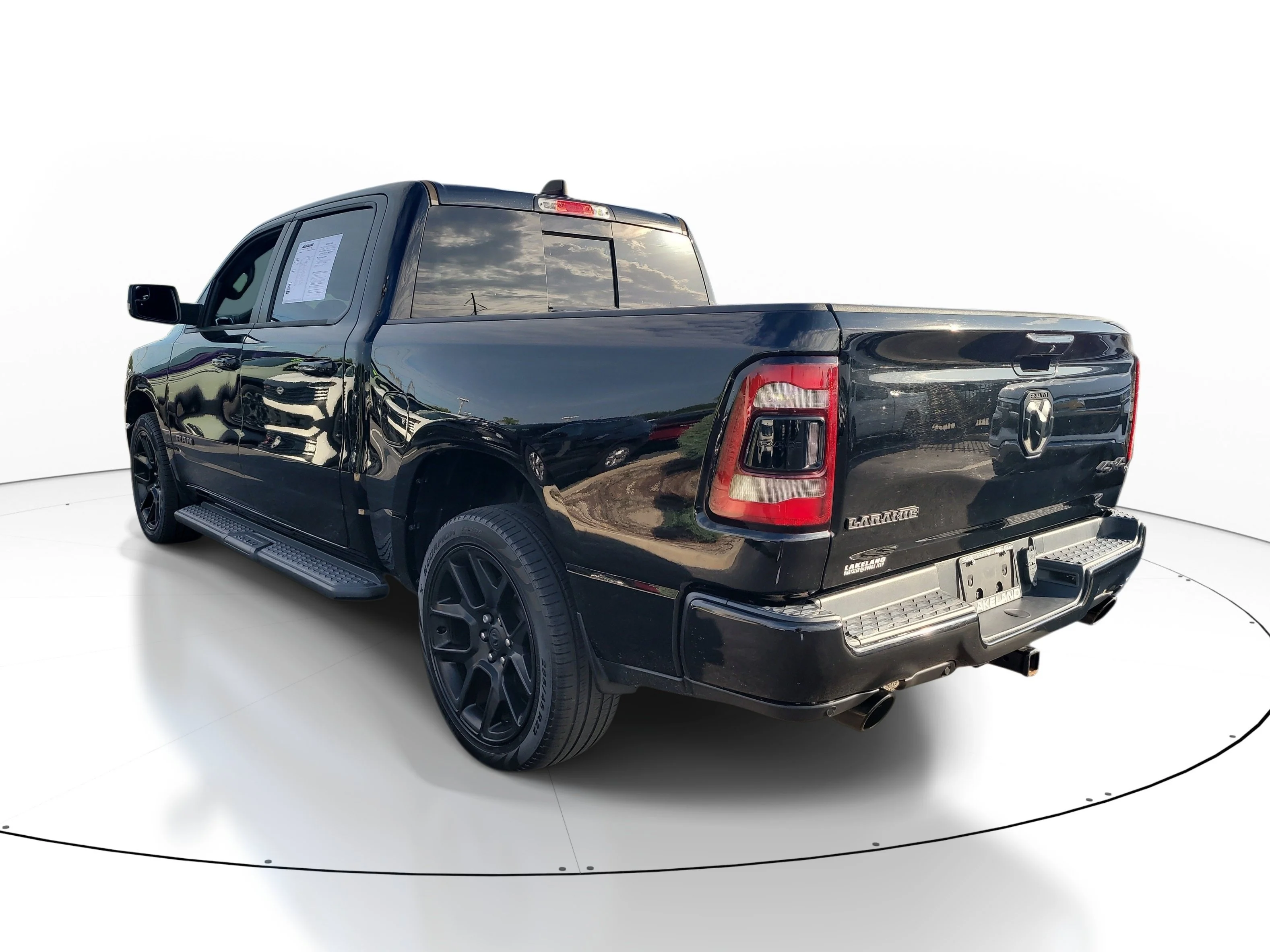 Used 2023 Diamond Black Crystal Pearlcoat Ram Laramie image 6