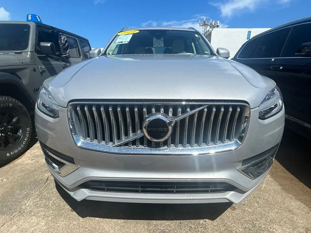 Used 2024 Silver Volvo T8 Core Bright Theme image 2