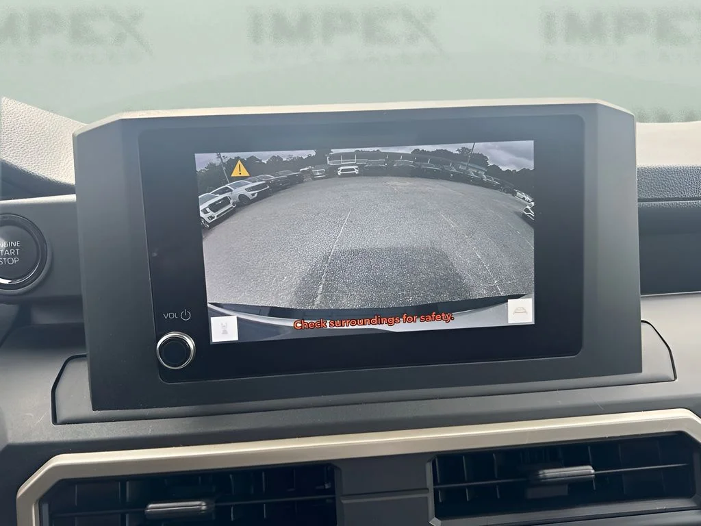 Used 2024 White Toyota SR image 16