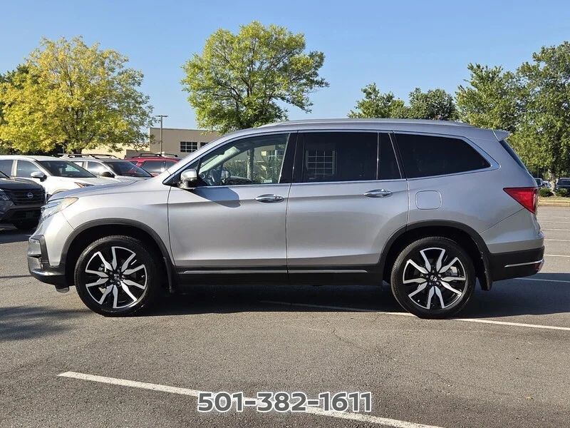 Used 2020 Lunar Silver Metallic Honda TOURING 7-PASSENGER 2WD image 2