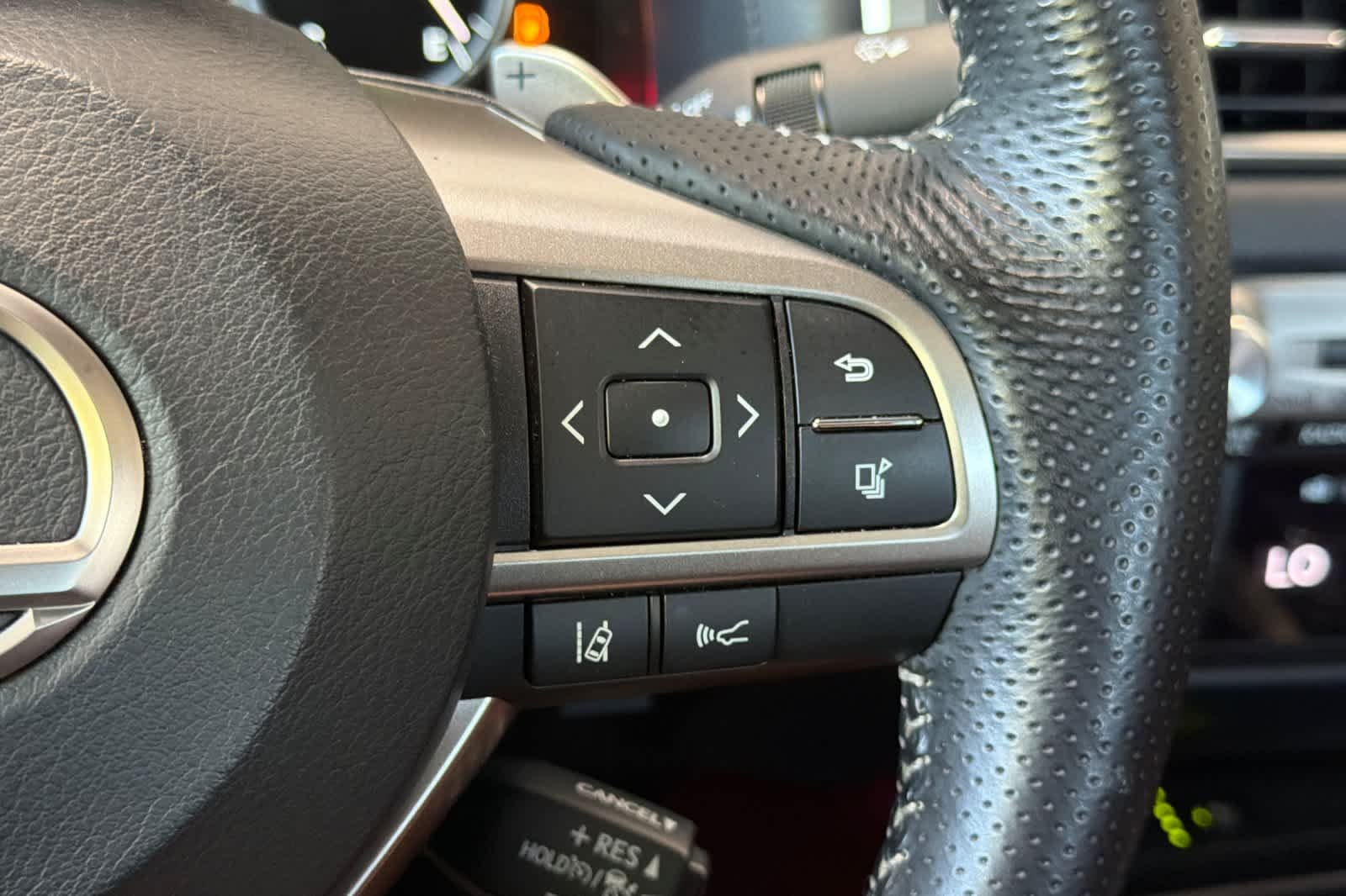 Used 2017 Ultra White Lexus  image 27
