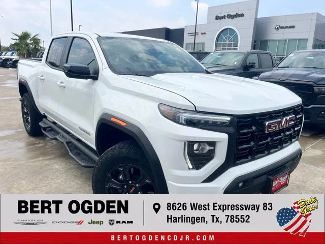 Used 2025 White GMC Elevation image 1