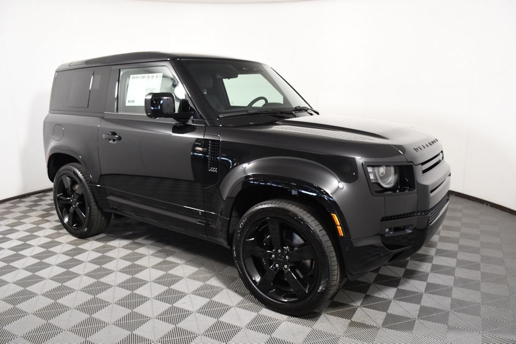 New 2026 Santorini Blk Land Rover V8 image 8