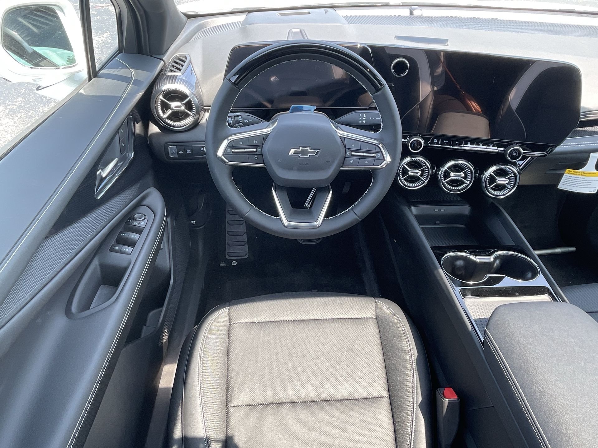 2025 Chevrolet Blazer EV LT - Photo 44