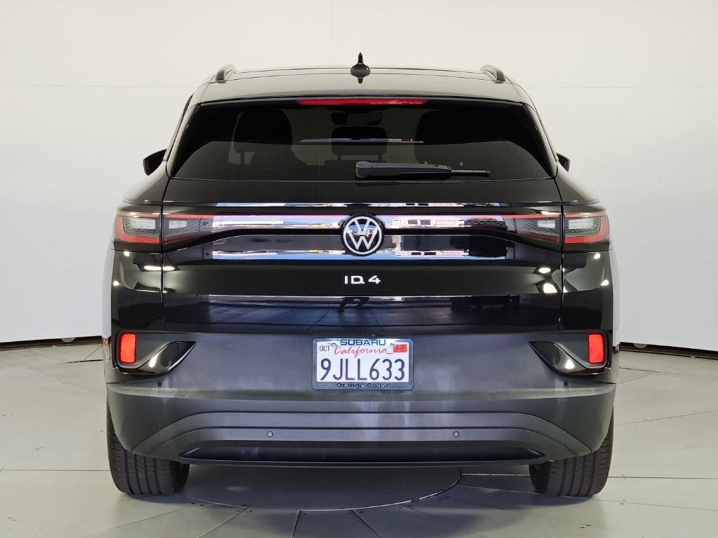 Used 2023 Black Volkswagen S image 8