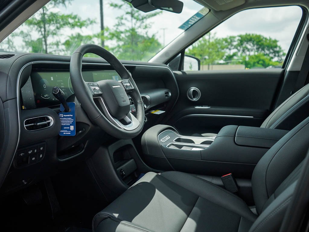 New 2026 Abyss Black Pearl Hyundai SEL Premium 7P AWD image 19
