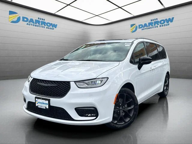 2026 Chrysler Pacifica