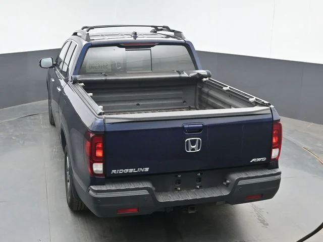 Used 2020 Obsidian Blue Pearl Honda RTL-E image 36