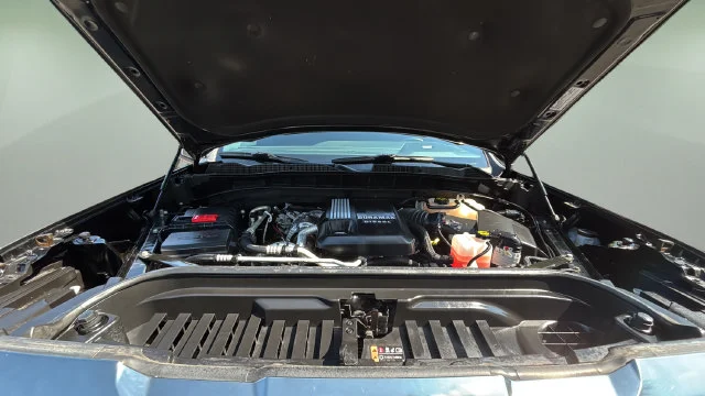 Used 2023 Black GMC AT4 image 33