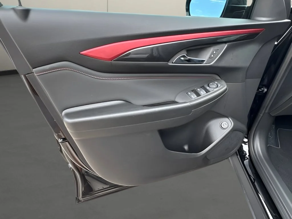 New 2026 Mosaic Black Metallic Chevrolet RS image 10