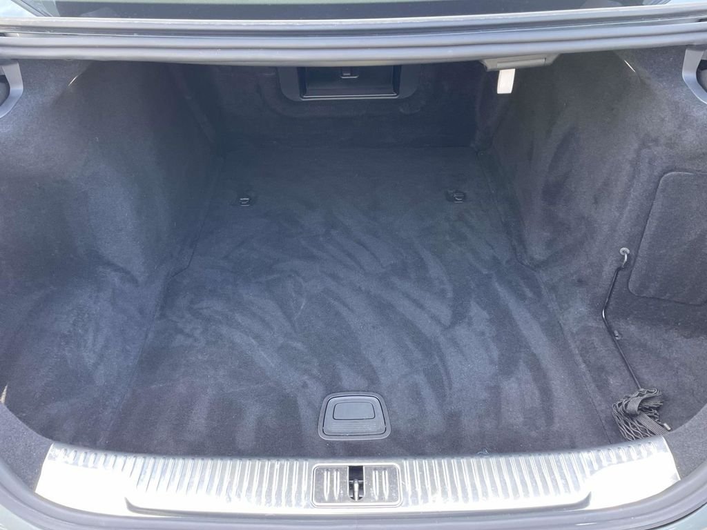 Used 2022  Mercedes-Benz S 580 image 17