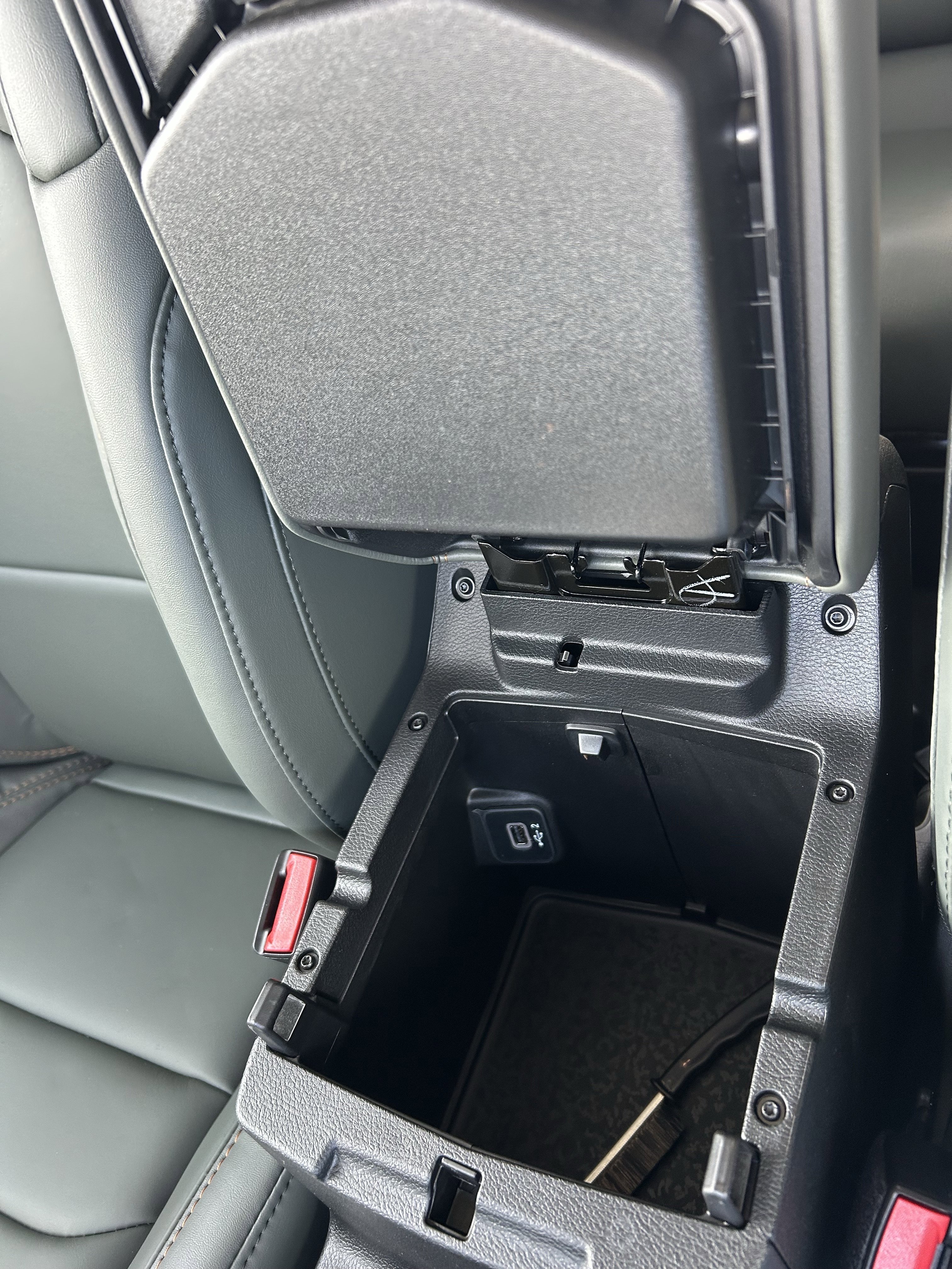 New 2026 Anvil Clearcoat Jeep Mojave image 23