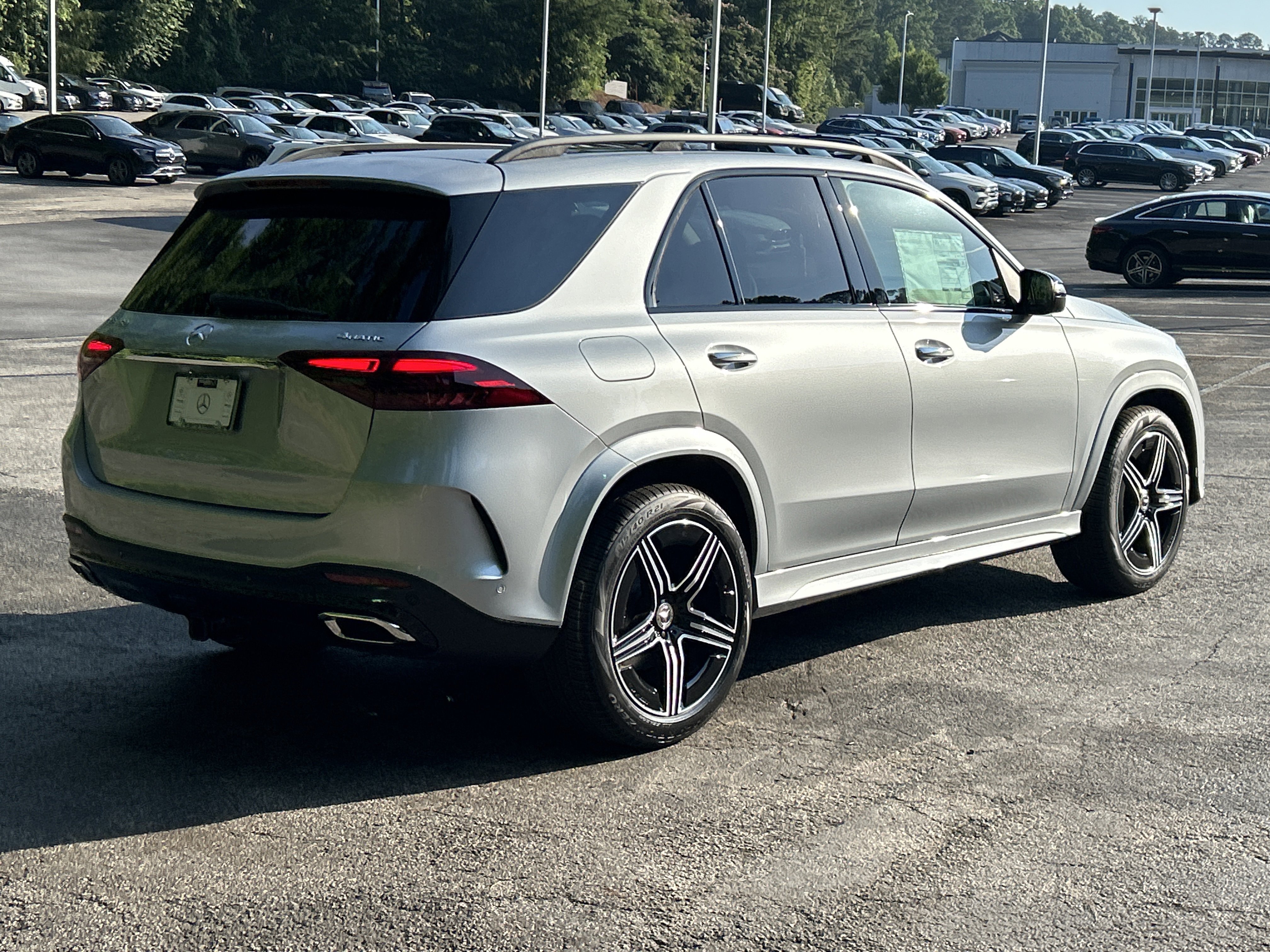 New 2026 Cirrus Silver Metallic Mercedes-Benz GLE 450 4MATIC® SUV image 6