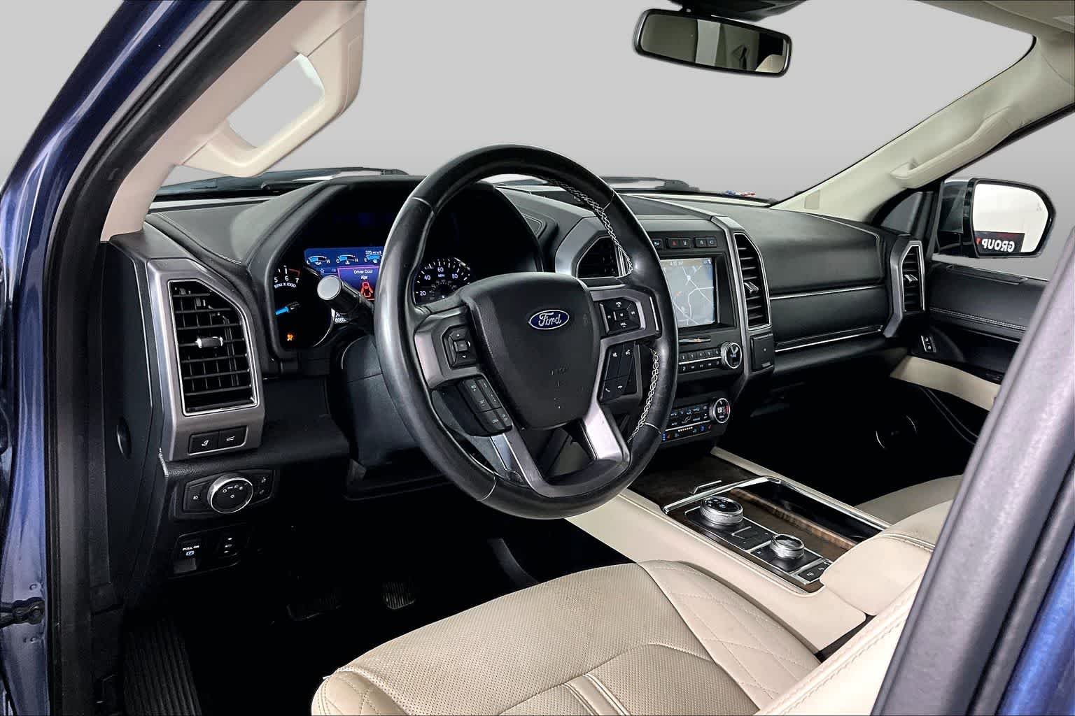 Used 2019 Blue Ford Platinum image 17