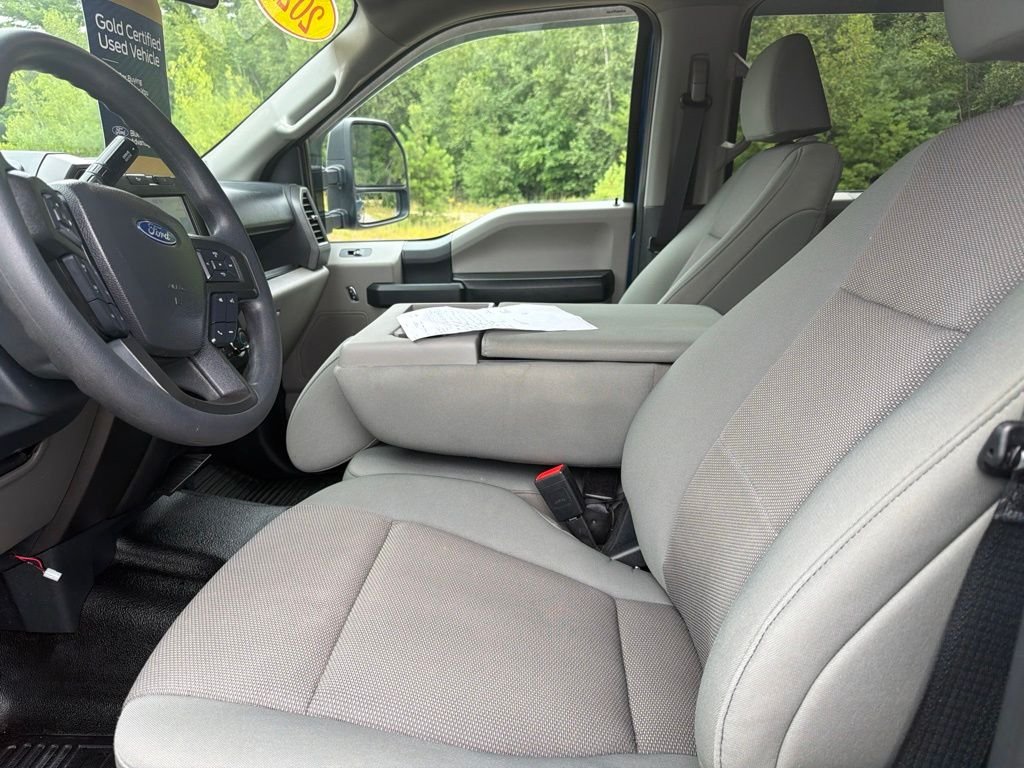 Certified Used 2022 Blue Metallic Ford XL image 9