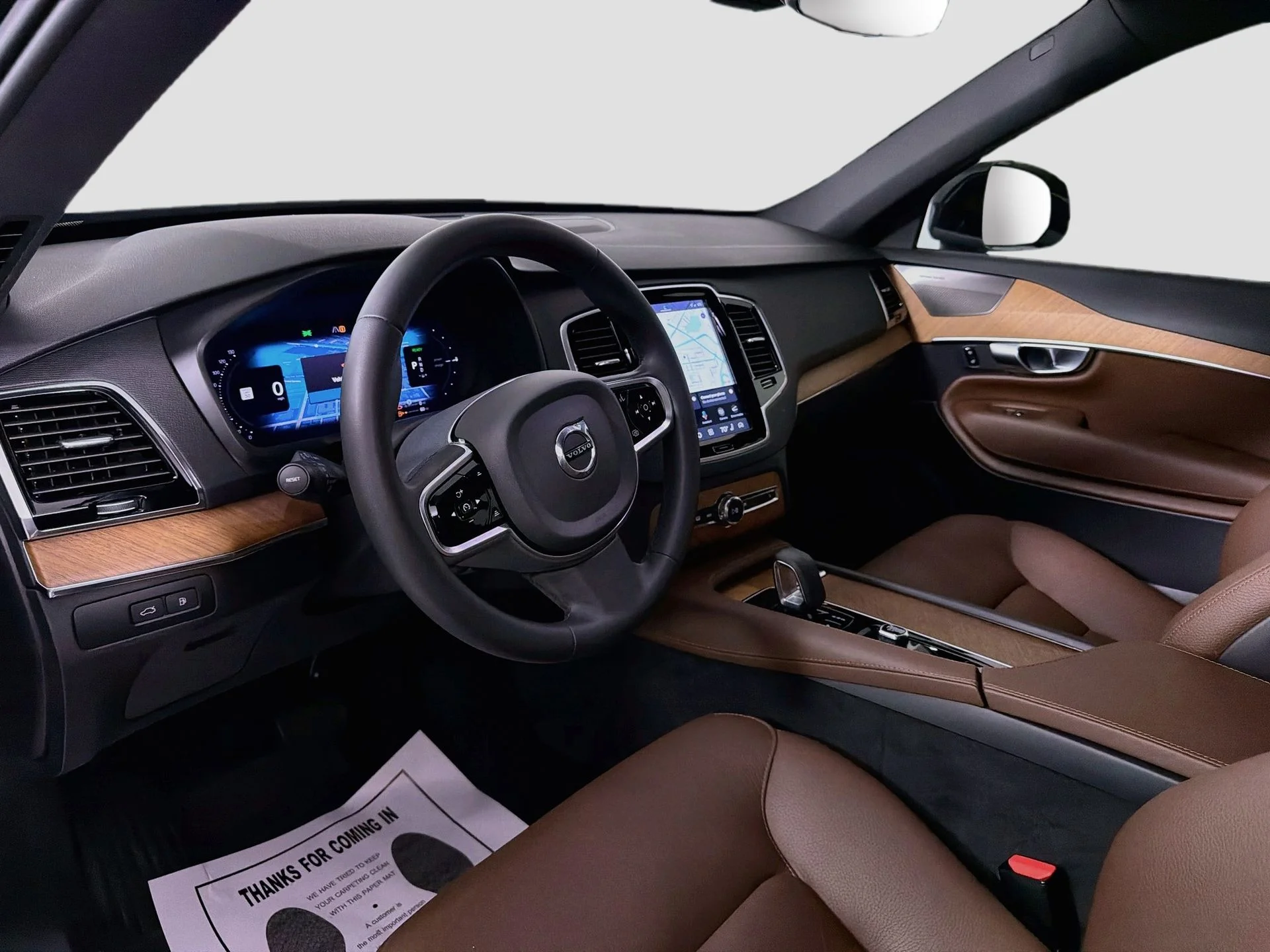 Certified Used 2023 Onyx Black Volvo Plus image 10