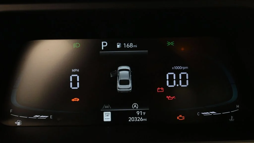 Certified Used 2025 Black Hyundai SE image 10