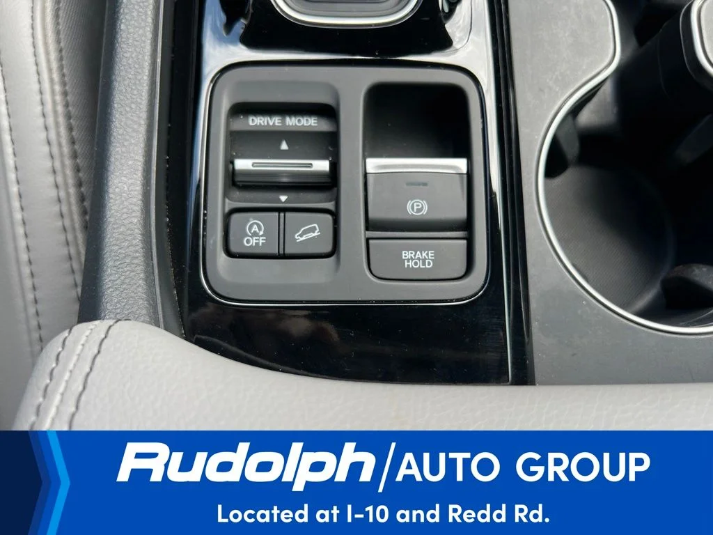2025 Honda Pilot EX-L - Photo 34