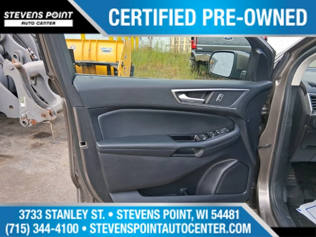 Used 2019 Stone Gray Metallic Ford SEL image 16