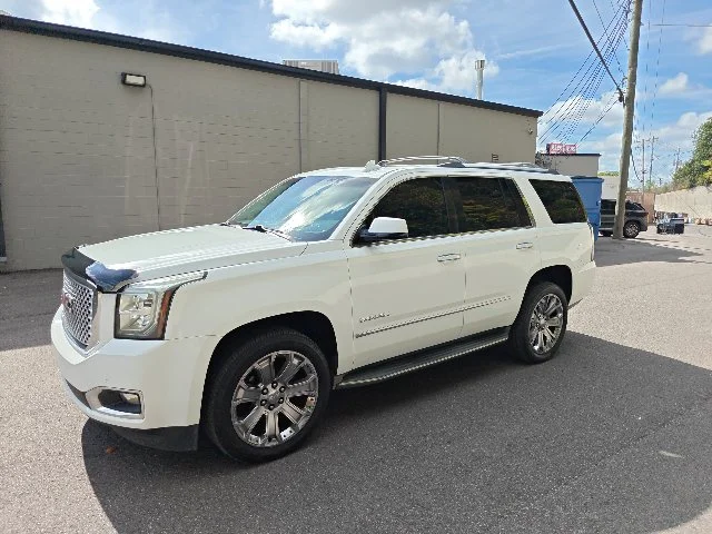 Used 2016 White GMC Denali image 6