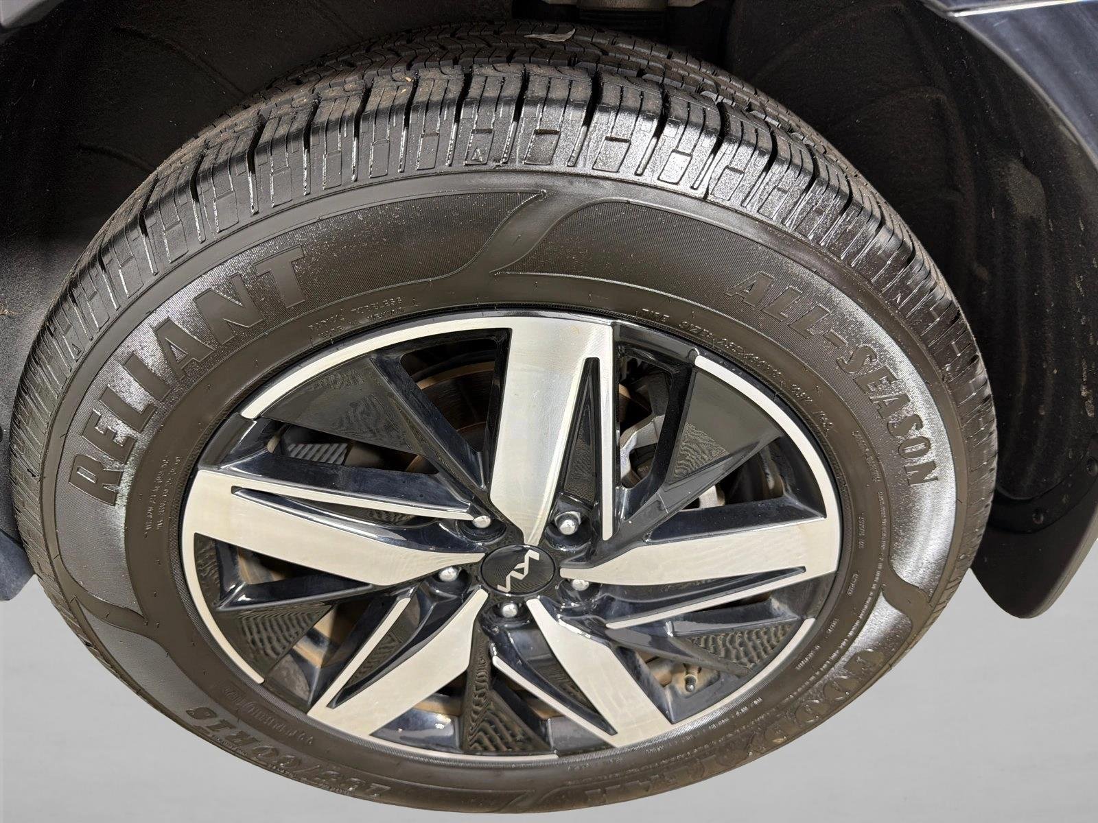 Used 2022 Gravity Grey Kia S image 21