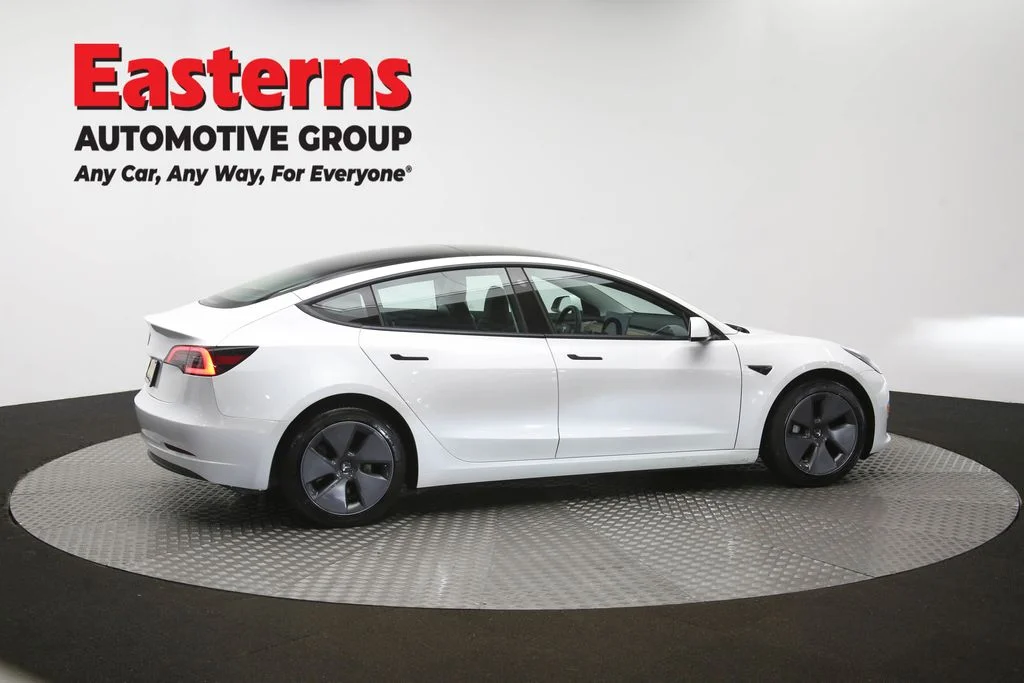 Used 2023 White Tesla Base image 38