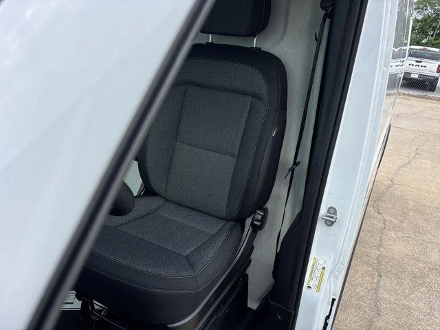 New 2026 Bright White Clear-Coat Exterior Paint RAM High Roof image 14