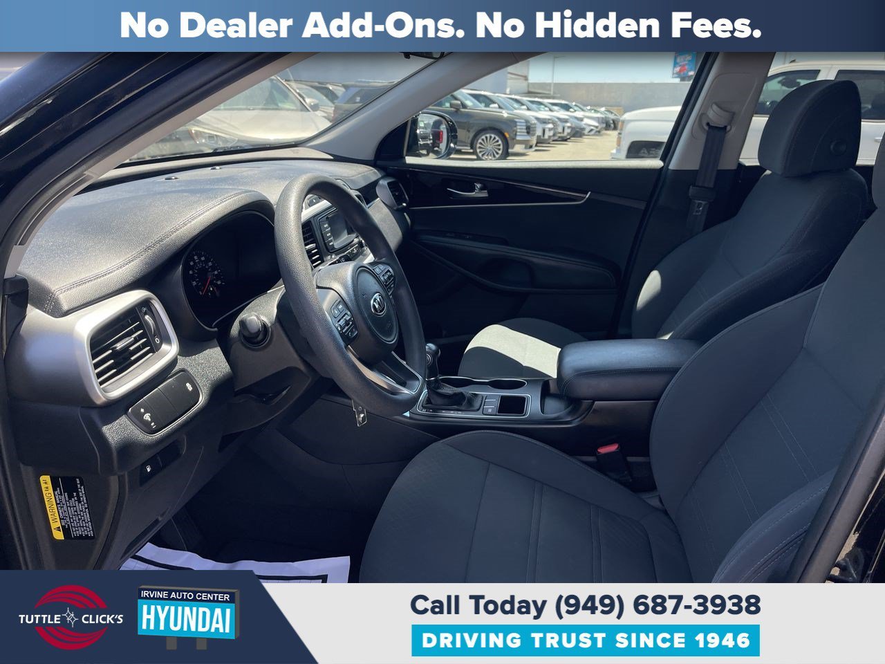 Used 2017 EBONY BLACK KIA L image 18