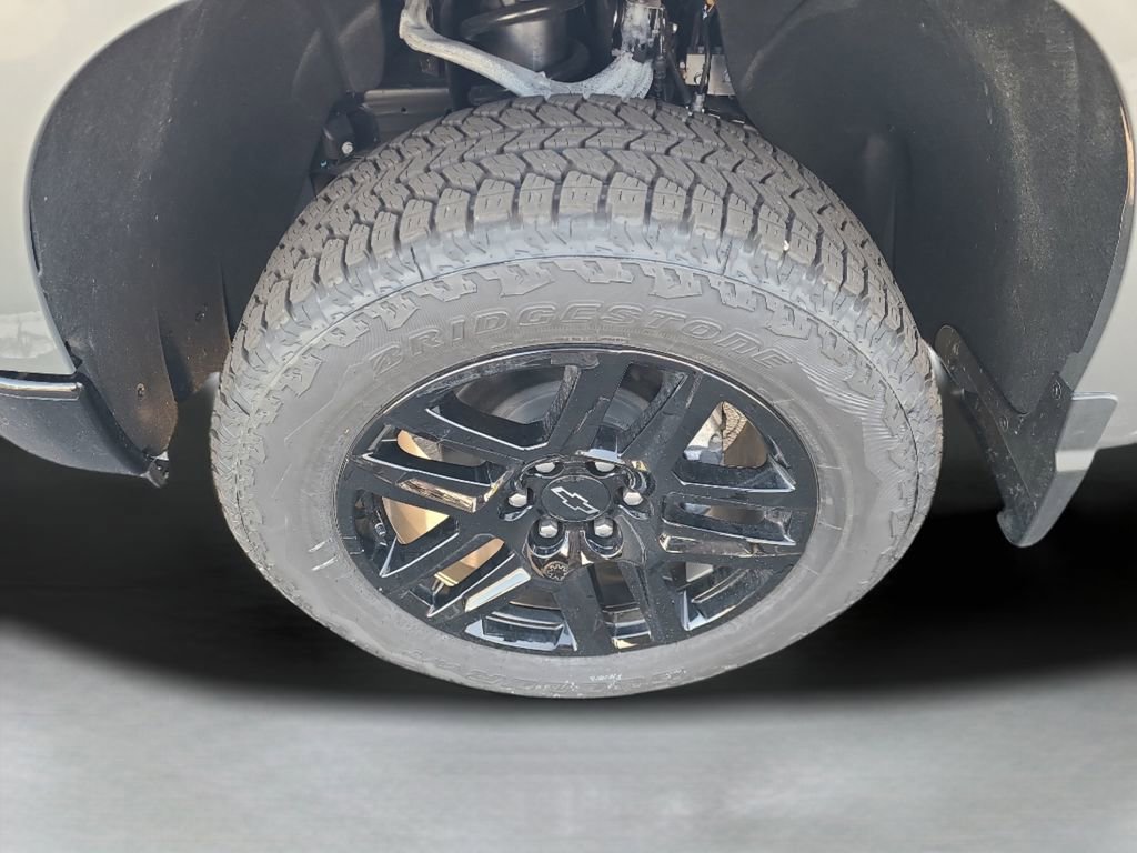 New 2026 Sterling Gray Metallic Chevrolet LT Trail Boss image 26