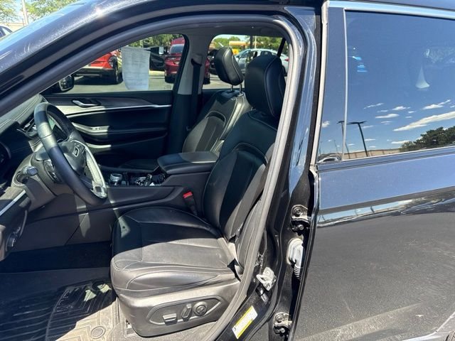 Certified Used 2022 Black Jeep Limited image 8