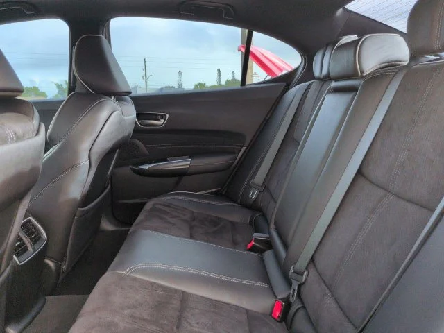 Certified Used 2019 Crystal Black Pearl Acura 3.5L Technology Pkg w/A-Spec Pkg image 13