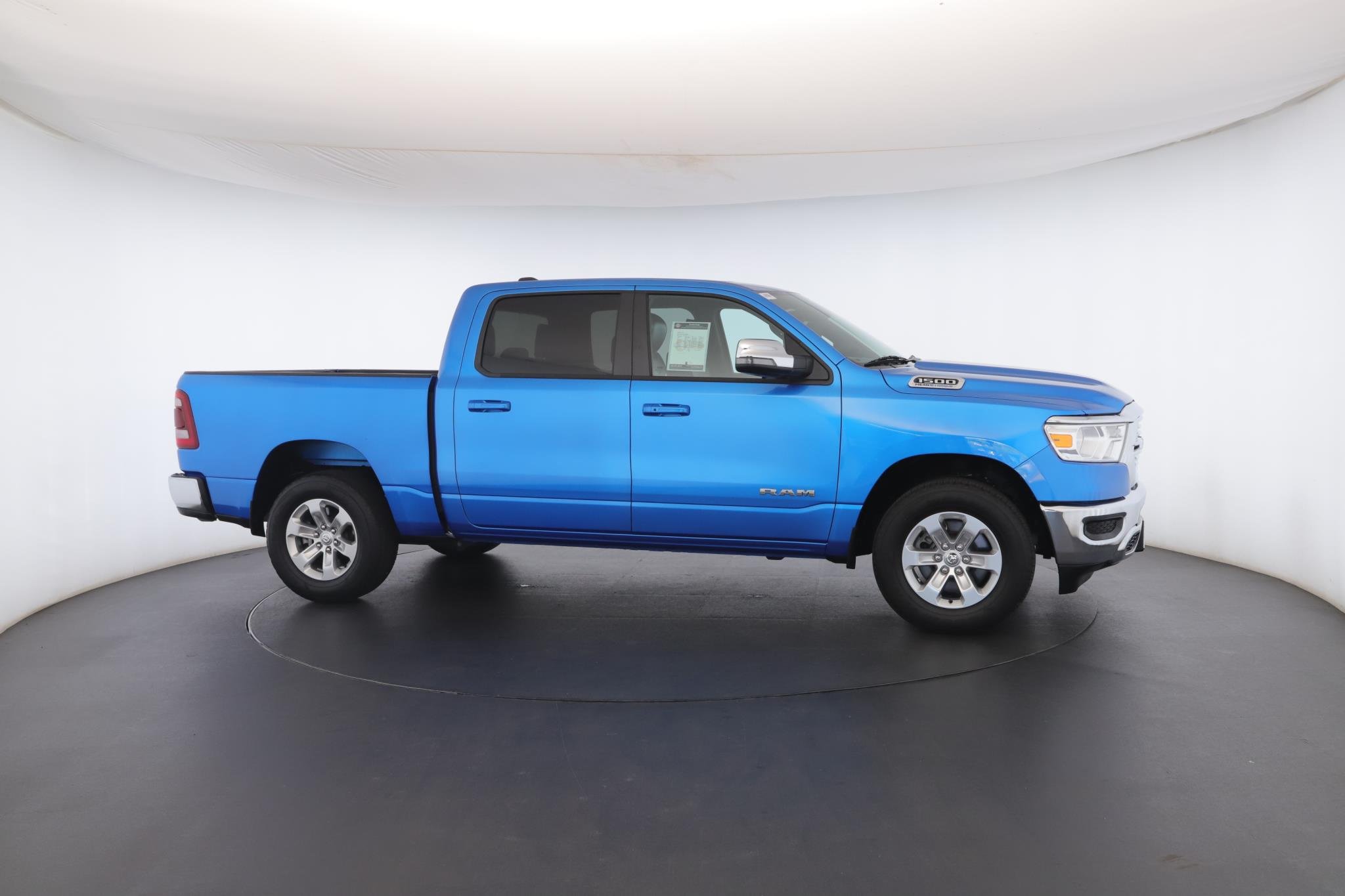 2024 RAM Ram 1500 Pickup Laramie - Photo 33