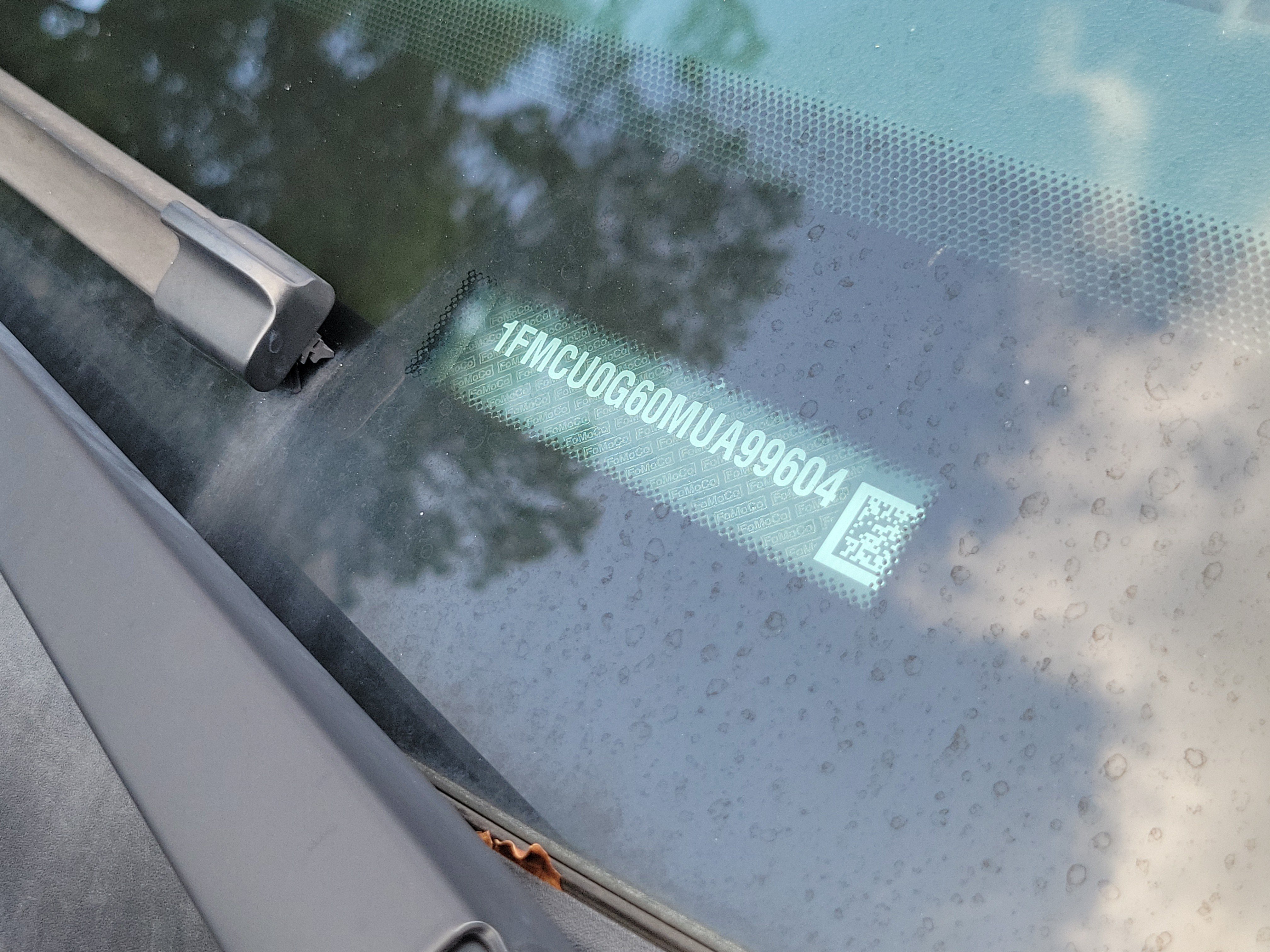 Used 2021 Silver Metallic Ford SE image 9