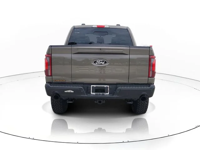 New 2026 Gray Ford Tremor image 6