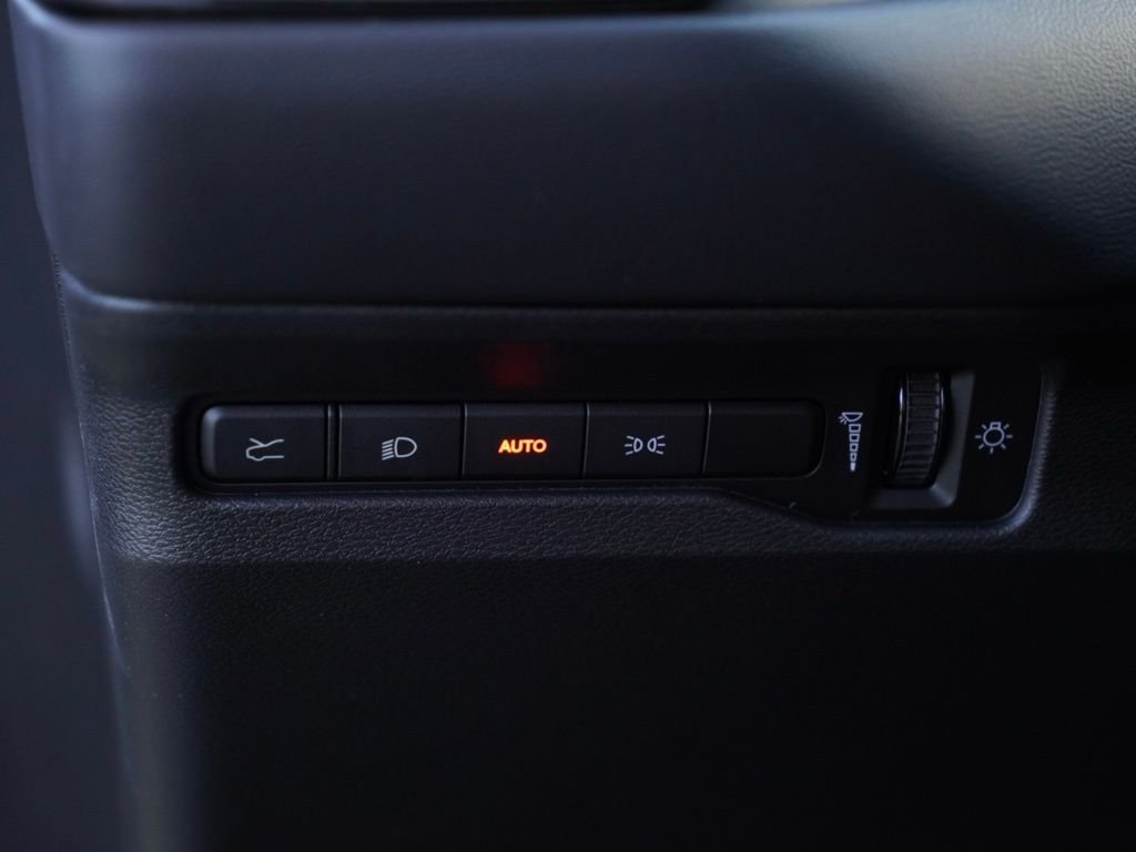 New 2026 White Knuckle Exterior Paint Dodge R/T Scat Pack image 11