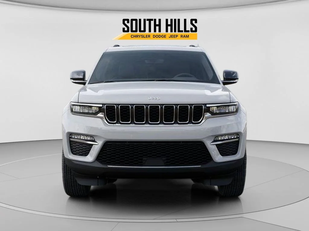 New 2025 Bright White Clear-Coat Exterior Paint Jeep Limited image 6