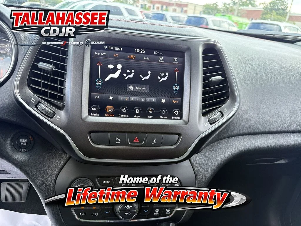 Used 2021 Orange Jeep Trailhawk image 22