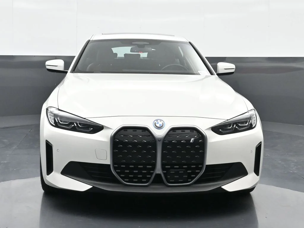 2023 BMW i4 35 - Photo 14