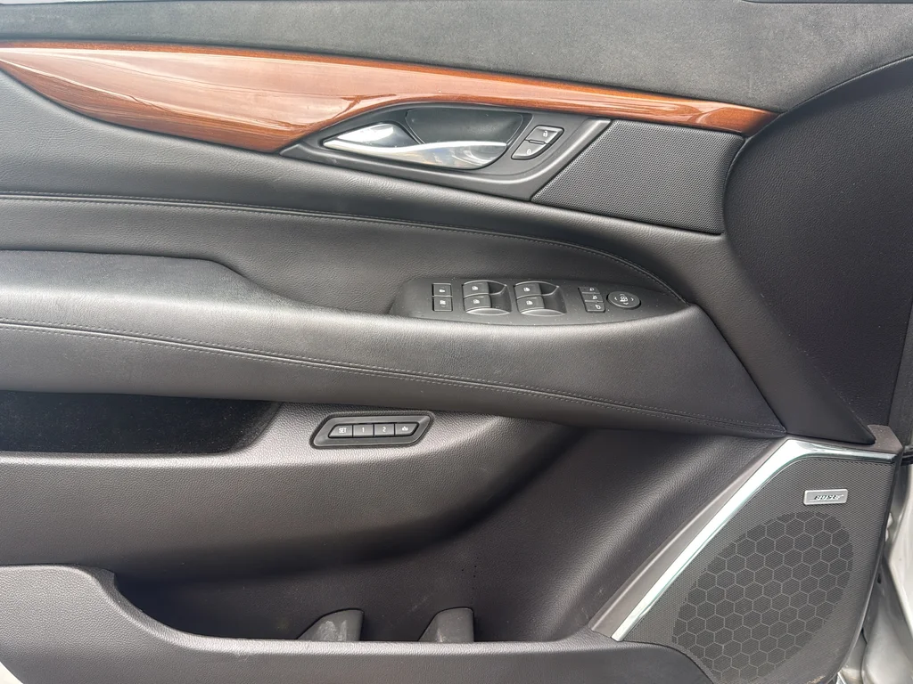 Used 2017 Silver Cadillac Premium image 23