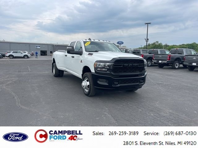 2024 RAM 3500 Tradesman 4X4 Crew Cab LWB's photo