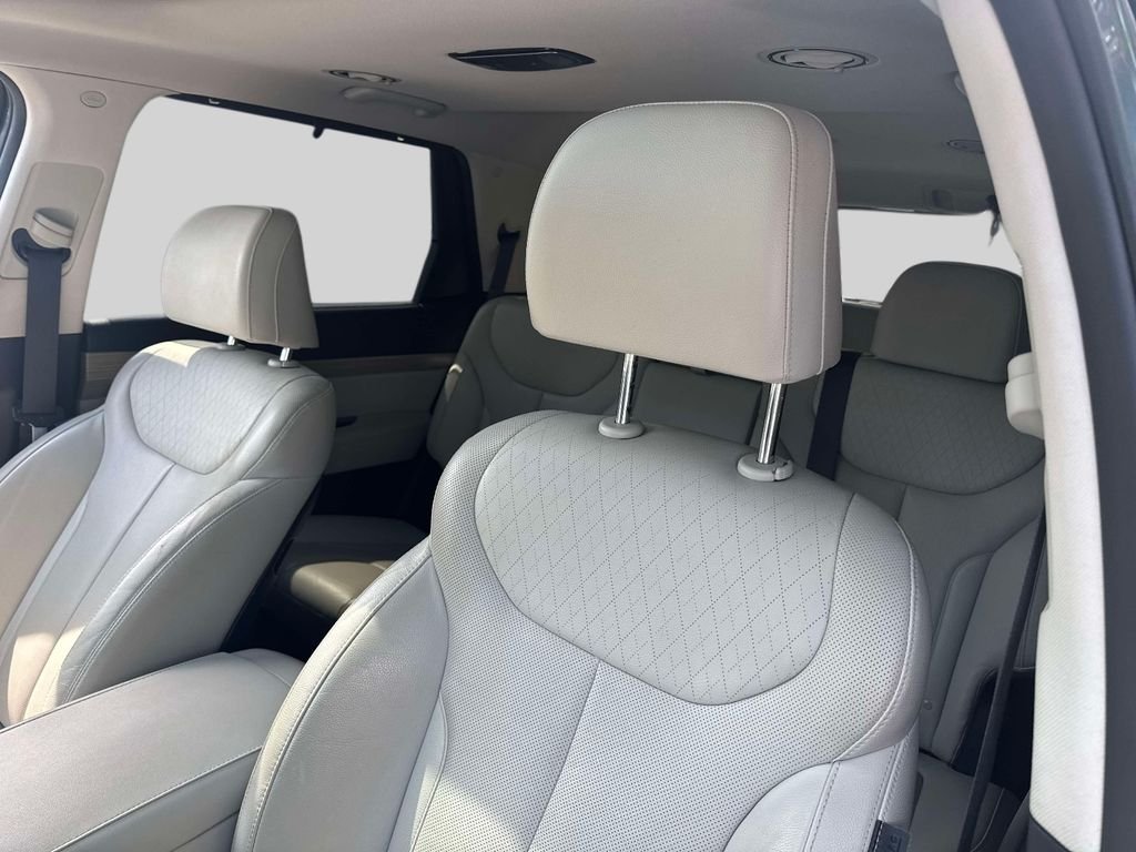 Used 2021 Gray Hyundai SEL image 18